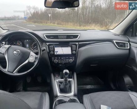 Белый Ниссан Кашкай, объемом двигателя 1.5 л и пробегом 190 тыс. км за 15999 $, фото 28 на Automoto.ua