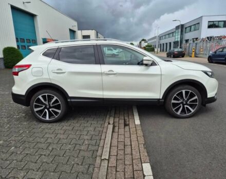 Білий Ніссан Кашкай, об'ємом двигуна 1.6 л та пробігом 77 тис. км за 8100 $, фото 6 на Automoto.ua