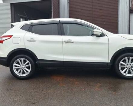 Белый Ниссан Кашкай, объемом двигателя 1.5 л и пробегом 134 тыс. км за 14900 $, фото 4 на Automoto.ua