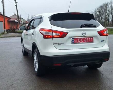 Белый Ниссан Кашкай, объемом двигателя 1.5 л и пробегом 134 тыс. км за 14900 $, фото 44 на Automoto.ua