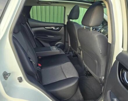 Белый Ниссан Кашкай, объемом двигателя 1.2 л и пробегом 70 тыс. км за 7800 $, фото 9 на Automoto.ua