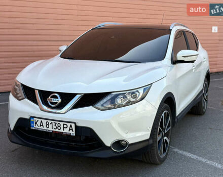 Белый Ниссан Кашкай, объемом двигателя 1.6 л и пробегом 155 тыс. км за 14999 $, фото 3 на Automoto.ua