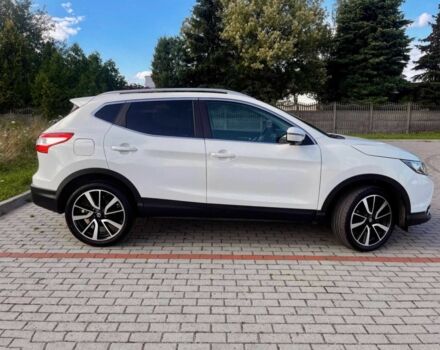 Білий Ніссан Кашкай, об'ємом двигуна 1.6 л та пробігом 110 тис. км за 6000 $, фото 3 на Automoto.ua
