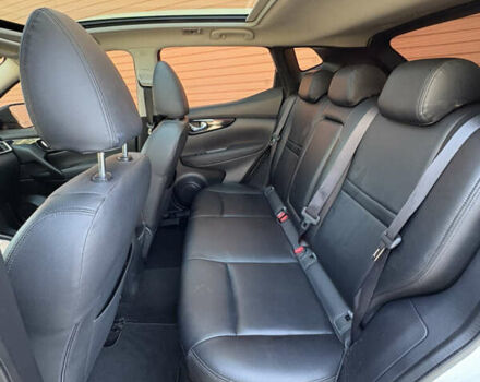 Белый Ниссан Кашкай, объемом двигателя 1.6 л и пробегом 155 тыс. км за 14999 $, фото 19 на Automoto.ua