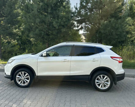 Белый Ниссан Кашкай, объемом двигателя 2 л и пробегом 220 тыс. км за 14500 $, фото 4 на Automoto.ua