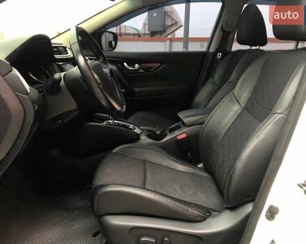 Білий Ніссан Кашкай, об'ємом двигуна 1.6 л та пробігом 138 тис. км за 16990 $, фото 8 на Automoto.ua