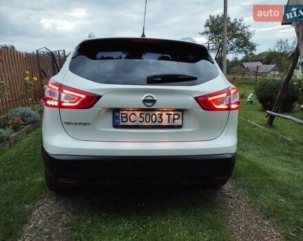 Белый Ниссан Кашкай, объемом двигателя 1.6 л и пробегом 189 тыс. км за 14900 $, фото 15 на Automoto.ua