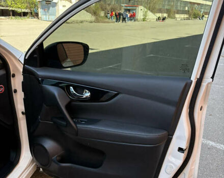 Белый Ниссан Кашкай, объемом двигателя 1.6 л и пробегом 155 тыс. км за 14999 $, фото 25 на Automoto.ua