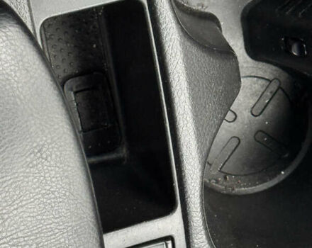 Белый Ниссан Кашкай, объемом двигателя 1.6 л и пробегом 121 тыс. км за 14999 $, фото 17 на Automoto.ua