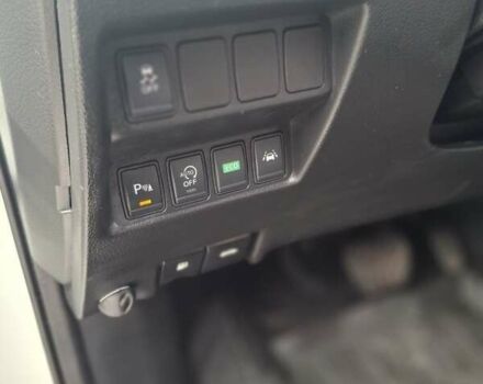 Білий Ніссан Кашкай, об'ємом двигуна 1.6 л та пробігом 280 тис. км за 15200 $, фото 2 на Automoto.ua