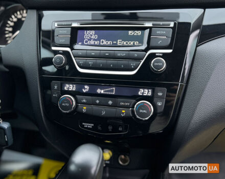 Белый Ниссан Кашкай, объемом двигателя 1.2 л и пробегом 105 тыс. км за 14500 $, фото 10 на Automoto.ua