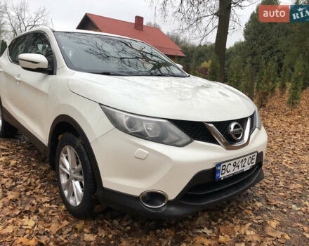 Білий Ніссан Кашкай, об'ємом двигуна 1.2 л та пробігом 138 тис. км за 12400 $, фото 7 на Automoto.ua