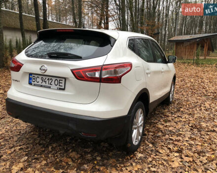 Білий Ніссан Кашкай, об'ємом двигуна 1.2 л та пробігом 138 тис. км за 12400 $, фото 16 на Automoto.ua
