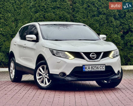 Белый Ниссан Кашкай, объемом двигателя 1.6 л и пробегом 121 тыс. км за 14999 $, фото 1 на Automoto.ua