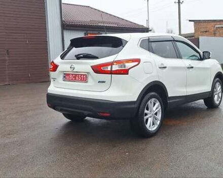 Белый Ниссан Кашкай, объемом двигателя 1.5 л и пробегом 134 тыс. км за 14900 $, фото 5 на Automoto.ua