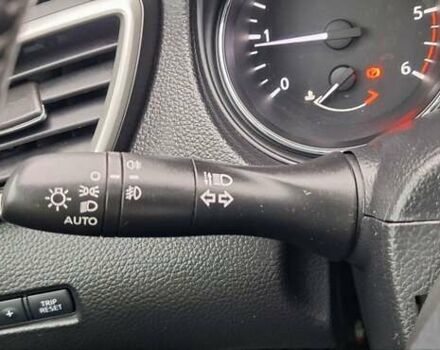 Белый Ниссан Кашкай, объемом двигателя 1.5 л и пробегом 134 тыс. км за 14900 $, фото 145 на Automoto.ua