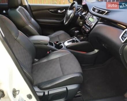 Белый Ниссан Кашкай, объемом двигателя 1.6 л и пробегом 189 тыс. км за 14900 $, фото 34 на Automoto.ua