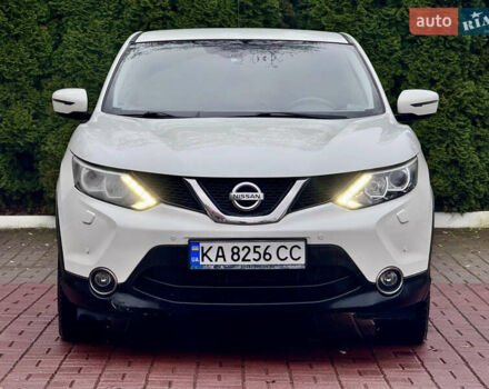 Белый Ниссан Кашкай, объемом двигателя 1.6 л и пробегом 121 тыс. км за 14999 $, фото 6 на Automoto.ua