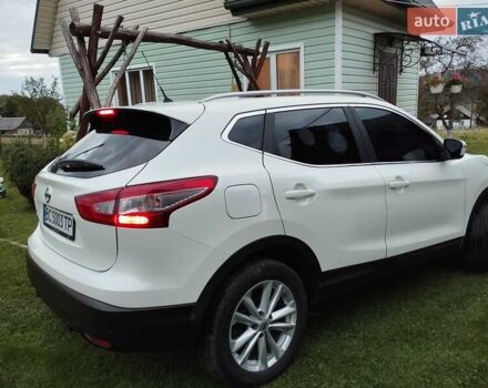 Белый Ниссан Кашкай, объемом двигателя 1.6 л и пробегом 189 тыс. км за 14900 $, фото 13 на Automoto.ua