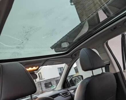 Белый Ниссан Кашкай, объемом двигателя 1.6 л и пробегом 167 тыс. км за 12999 $, фото 6 на Automoto.ua