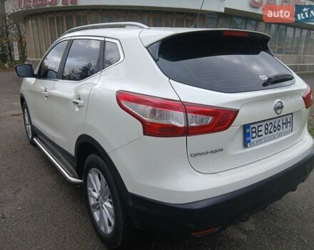 Белый Ниссан Кашкай, объемом двигателя 1.6 л и пробегом 175 тыс. км за 14800 $, фото 3 на Automoto.ua