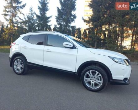 Білий Ніссан Кашкай, об'ємом двигуна 1.5 л та пробігом 229 тис. км за 15800 $, фото 5 на Automoto.ua