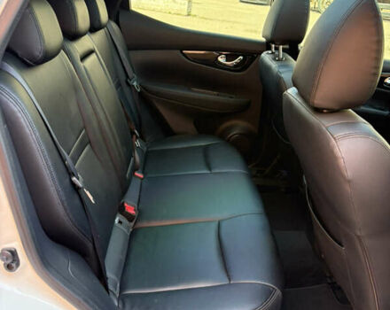 Белый Ниссан Кашкай, объемом двигателя 1.6 л и пробегом 155 тыс. км за 14999 $, фото 24 на Automoto.ua