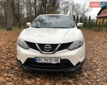 Білий Ніссан Кашкай, об'ємом двигуна 1.2 л та пробігом 138 тис. км за 12400 $, фото 3 на Automoto.ua