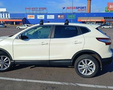 Белый Ниссан Кашкай, объемом двигателя 1.2 л и пробегом 128 тыс. км за 13800 $, фото 8 на Automoto.ua