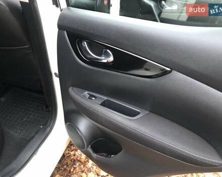 Білий Ніссан Кашкай, об'ємом двигуна 1.2 л та пробігом 138 тис. км за 12400 $, фото 40 на Automoto.ua