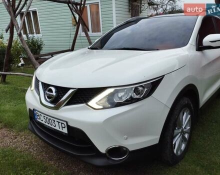 Белый Ниссан Кашкай, объемом двигателя 1.6 л и пробегом 189 тыс. км за 14900 $, фото 6 на Automoto.ua