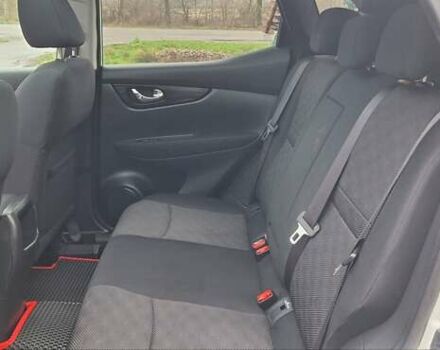 Белый Ниссан Кашкай, объемом двигателя 1.5 л и пробегом 134 тыс. км за 14900 $, фото 55 на Automoto.ua