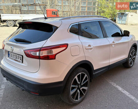 Белый Ниссан Кашкай, объемом двигателя 1.6 л и пробегом 155 тыс. км за 14999 $, фото 9 на Automoto.ua