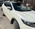 Белый Ниссан Кашкай, объемом двигателя 1.2 л и пробегом 80 тыс. км за 11000 $, фото 2 на Automoto.ua