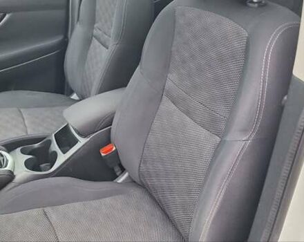 Белый Ниссан Кашкай, объемом двигателя 1.5 л и пробегом 134 тыс. км за 14900 $, фото 49 на Automoto.ua