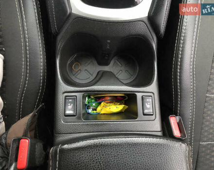 Білий Ніссан Кашкай, об'ємом двигуна 1.2 л та пробігом 138 тис. км за 12400 $, фото 63 на Automoto.ua