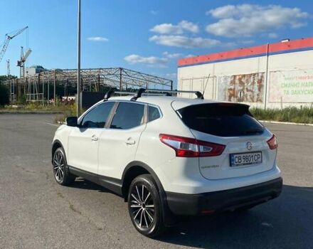 Белый Ниссан Кашкай, объемом двигателя 1.2 л и пробегом 117 тыс. км за 13500 $, фото 6 на Automoto.ua