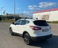 Белый Ниссан Кашкай, объемом двигателя 1.2 л и пробегом 117 тыс. км за 13500 $, фото 6 на Automoto.ua