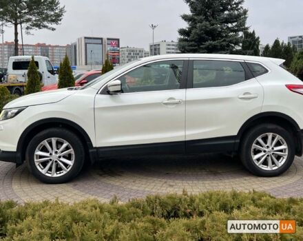 Белый Ниссан Кашкай, объемом двигателя 1.2 л и пробегом 105 тыс. км за 14500 $, фото 3 на Automoto.ua