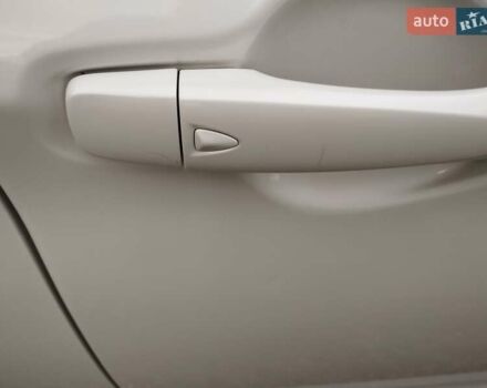 Белый Ниссан Кашкай, объемом двигателя 1.6 л и пробегом 189 тыс. км за 14900 $, фото 35 на Automoto.ua