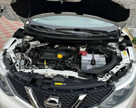 Білий Ніссан Кашкай, об'ємом двигуна 1.6 л та пробігом 133 тис. км за 13700 $, фото 6 на Automoto.ua
