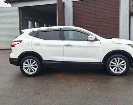 Белый Ниссан Кашкай, объемом двигателя 1.5 л и пробегом 134 тыс. км за 14900 $, фото 120 на Automoto.ua