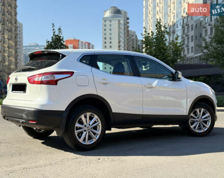 Белый Ниссан Кашкай, объемом двигателя 1.2 л и пробегом 156 тыс. км за 12999 $, фото 25 на Automoto.ua