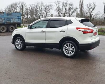 Белый Ниссан Кашкай, объемом двигателя 1.5 л и пробегом 134 тыс. км за 14900 $, фото 124 на Automoto.ua