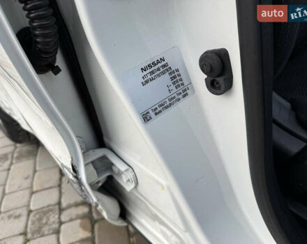 Белый Ниссан Кашкай, объемом двигателя 1.5 л и пробегом 240 тыс. км за 12200 $, фото 30 на Automoto.ua