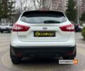 Белый Ниссан Кашкай, объемом двигателя 1.2 л и пробегом 105 тыс. км за 14500 $, фото 5 на Automoto.ua