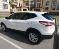 Білий Ніссан Кашкай, об'ємом двигуна 1.2 л та пробігом 145 тис. км за 14200 $, фото 5 на Automoto.ua
