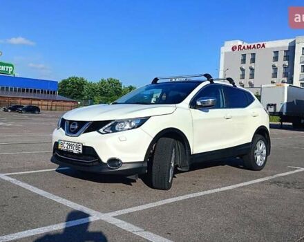 Белый Ниссан Кашкай, объемом двигателя 1.2 л и пробегом 128 тыс. км за 13800 $, фото 1 на Automoto.ua