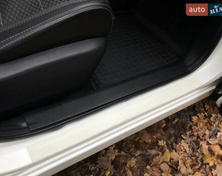 Білий Ніссан Кашкай, об'ємом двигуна 1.2 л та пробігом 138 тис. км за 12400 $, фото 34 на Automoto.ua