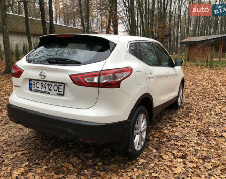 Білий Ніссан Кашкай, об'ємом двигуна 1.2 л та пробігом 138 тис. км за 12400 $, фото 15 на Automoto.ua